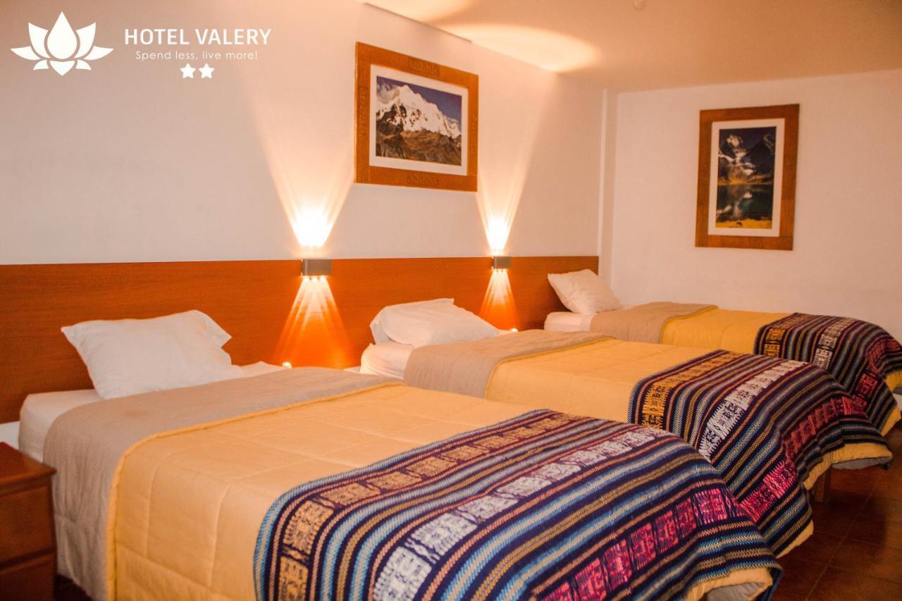 Hotel Valery 2 Estrellas Huaraz  Δωμάτιο φωτογραφία